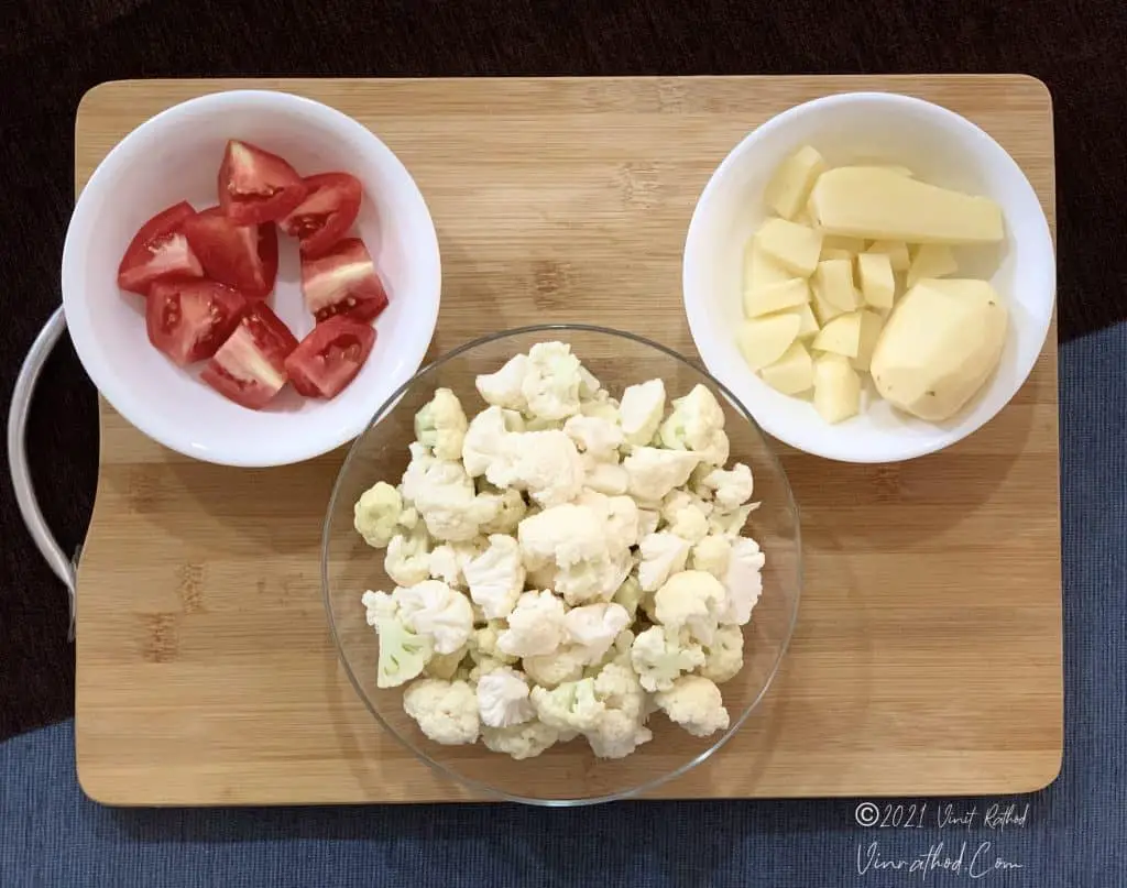 R8 - Pre Prep - Cauliflower Sabzi