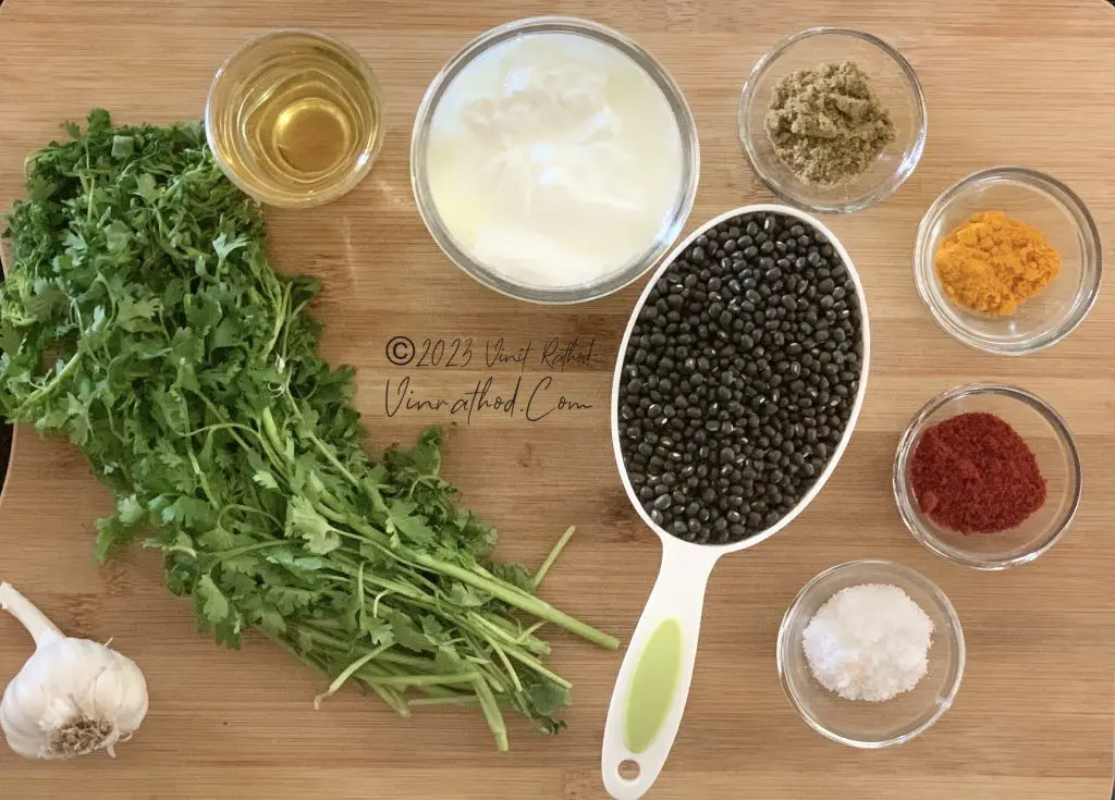 R11 - Ingredients - Black Lentil Dal